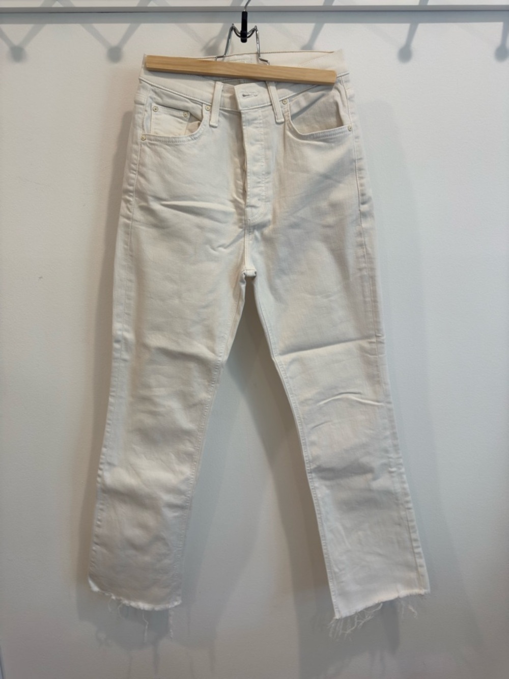 MOTHER the Tripper Ankle Fray Play Date Jeans
